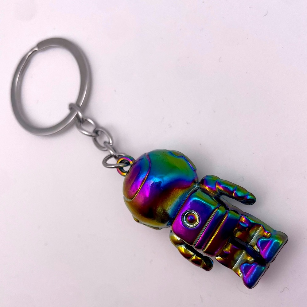 OIL SLICK ASTRONAUT | Bag Charm | Keychain (Brand New!) 💜✨ - Picture 6 of 8